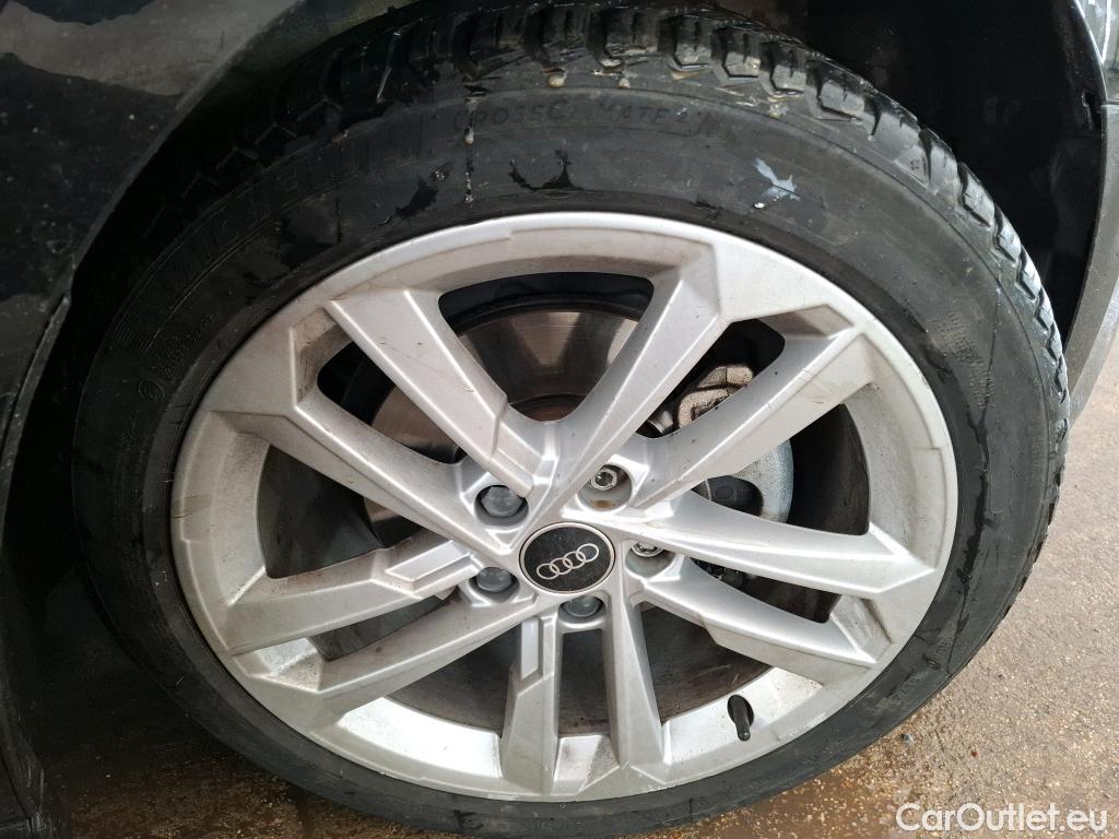  Audi  A3 AUDI  Berline / 2020 / 4P / Berline 30 TFSI MHEV S Tronic 110 Business Line #23