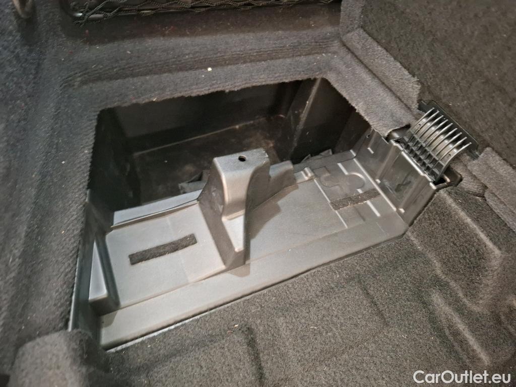  Bmw  Serie 3 BMW Série 3 Touring / 2022 / 5P / Break 320d 190ch Business Design BVA8 #5