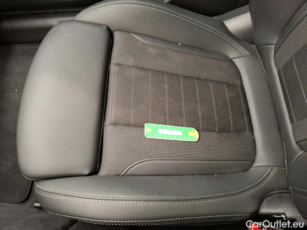  Bmw  Serie 3 BMW Série 3 Touring / 2022 / 5P / Break 320d 190ch Business Design BVA8 #9