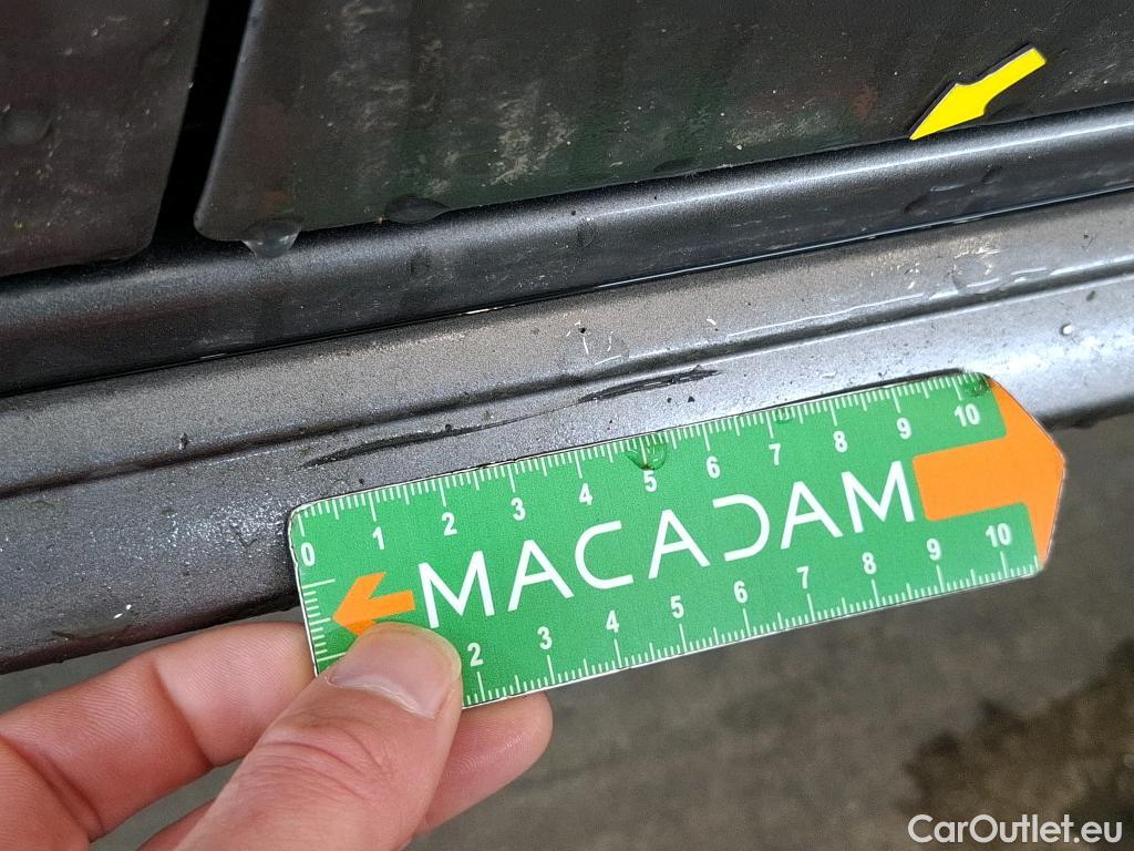  Audi  A4  Avant 35 TDI Avus 2.0 TDI 165CV BVA7 E6d #36