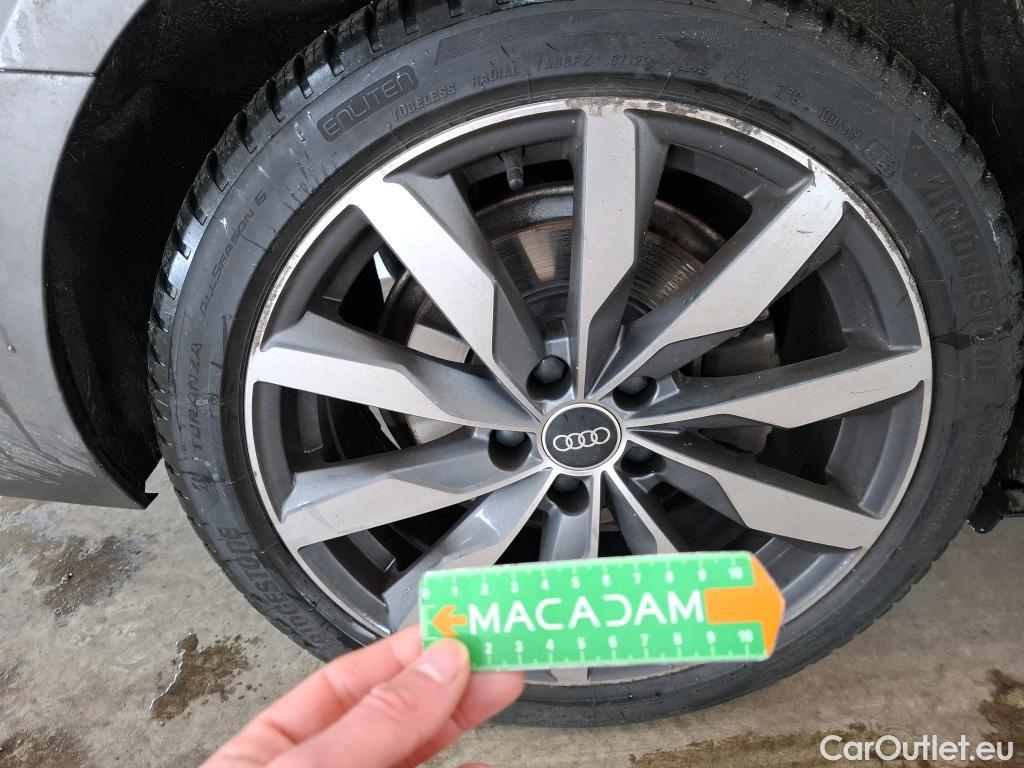  Audi  A4  Avant 35 TDI Avus 2.0 TDI 165CV BVA7 E6d #47