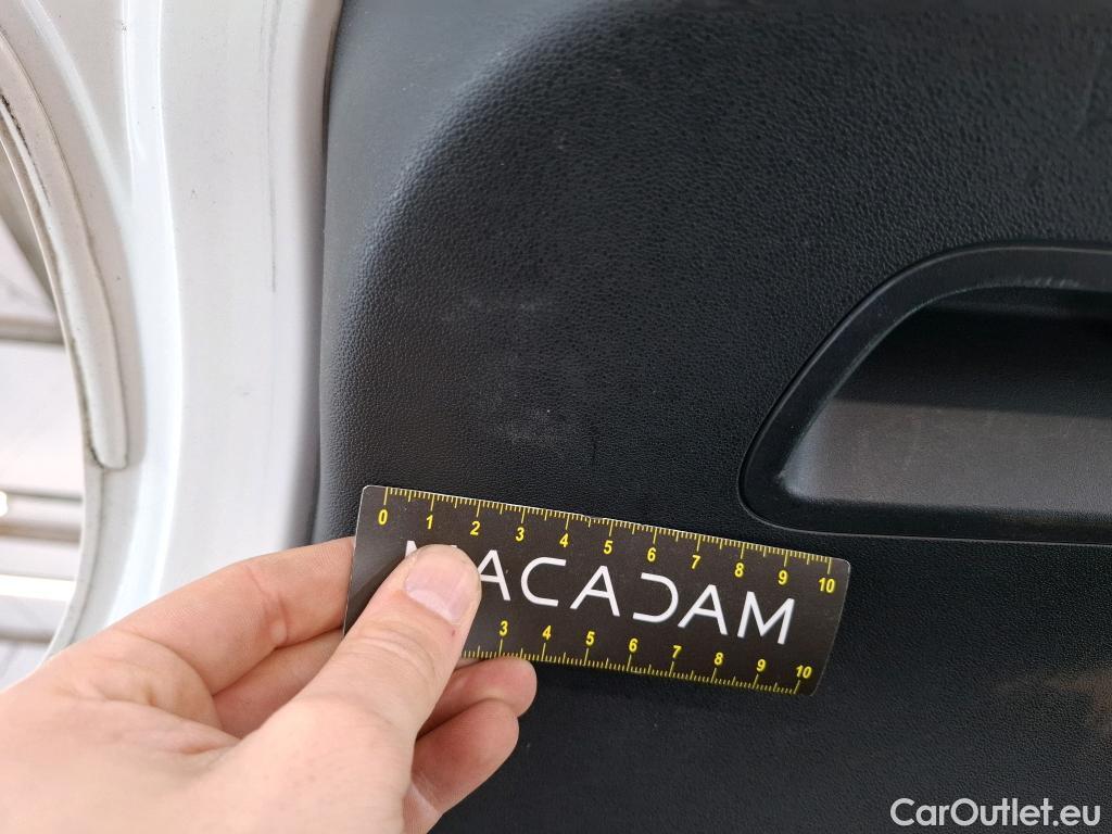  Citroen  C3  Shine Business 1.6 BlueHDi 75CV BVM5 E6 #15