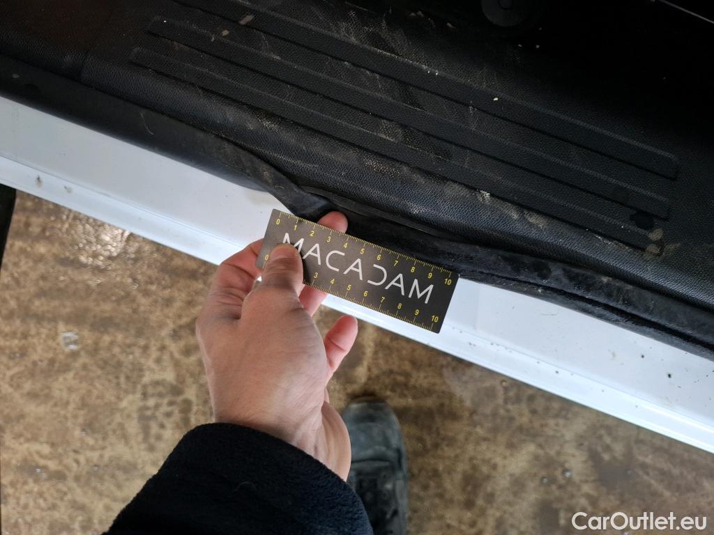  Citroen  C4  Berline Feel Pack 1.2 PureTech 130CV BVM6 E6d #6