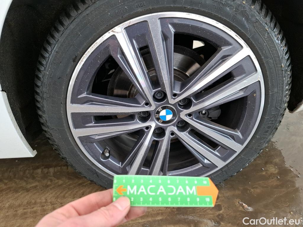  Bmw  Serie 1 BMW Série 1 / 2019 / 5P / Berline 118d BVA8 Business Design #1