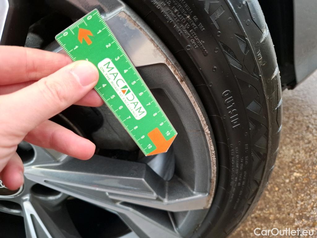  Audi  A3 AUDI  Berline / 2020 / 4P / Berline 35 TFSI 150 MHEV S Tronic S Line #33