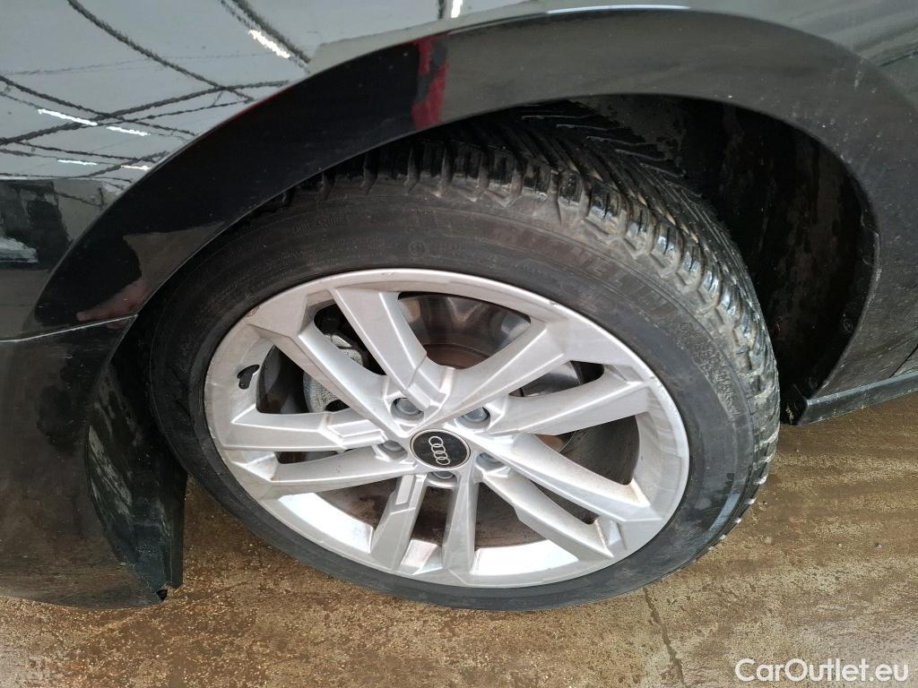  Audi  A3 AUDI  Berline / 2020 / 4P / Berline 30 TFSI MHEV S Tronic 110 Business Line #12