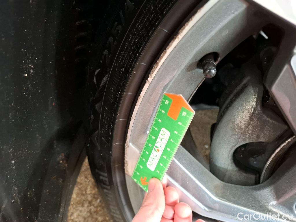  Audi  A3 AUDI  Berline / 2020 / 4P / Berline 35 TFSI 150 MHEV S Tronic S Line #26