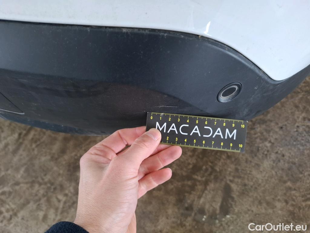  Citroen  C4  Berline Feel Pack 1.2 PureTech 130CV BVM6 E6d #27