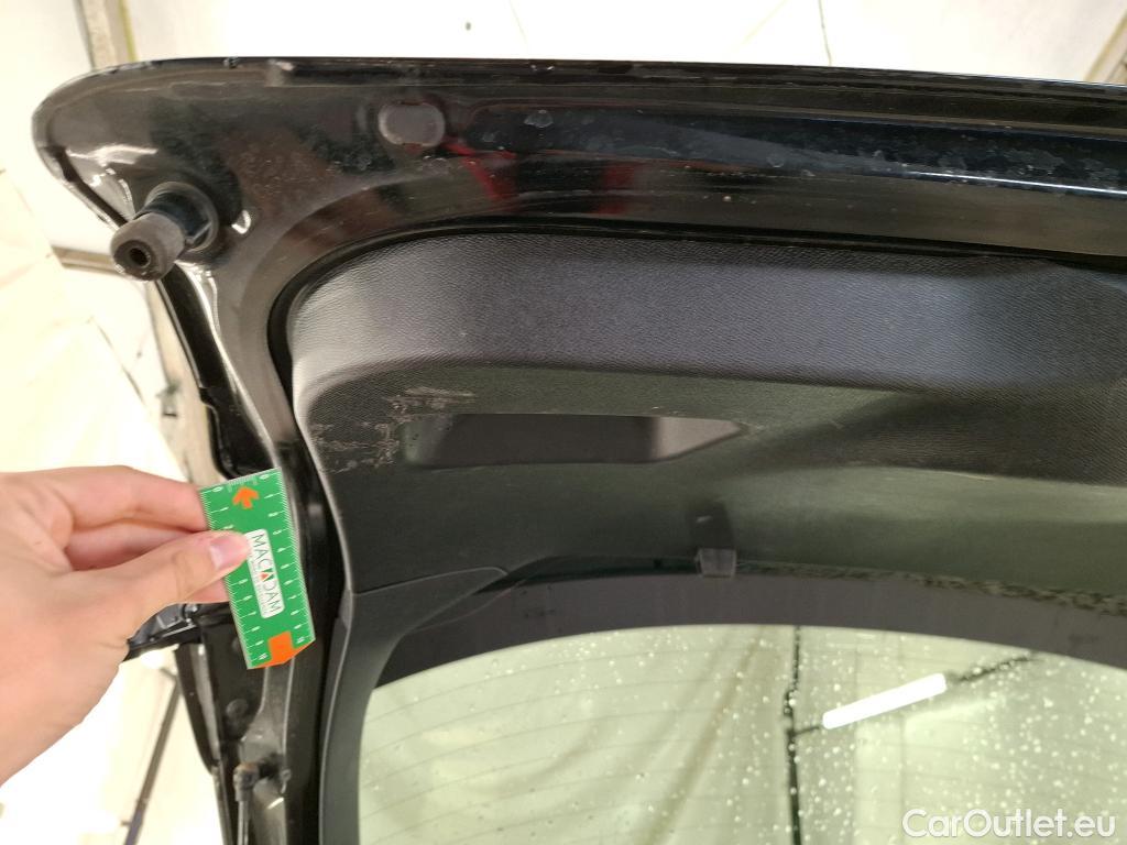  Citroen  C4  Berline Shine 1.5 BlueHDI 130CV BVA8 6E #16