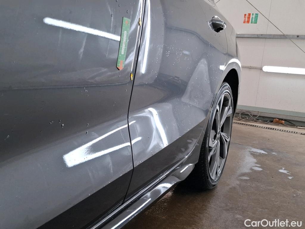  Audi  A3 AUDI  Berline / 2020 / 4P / Berline 35 TFSI 150 MHEV S Tronic S Line #6