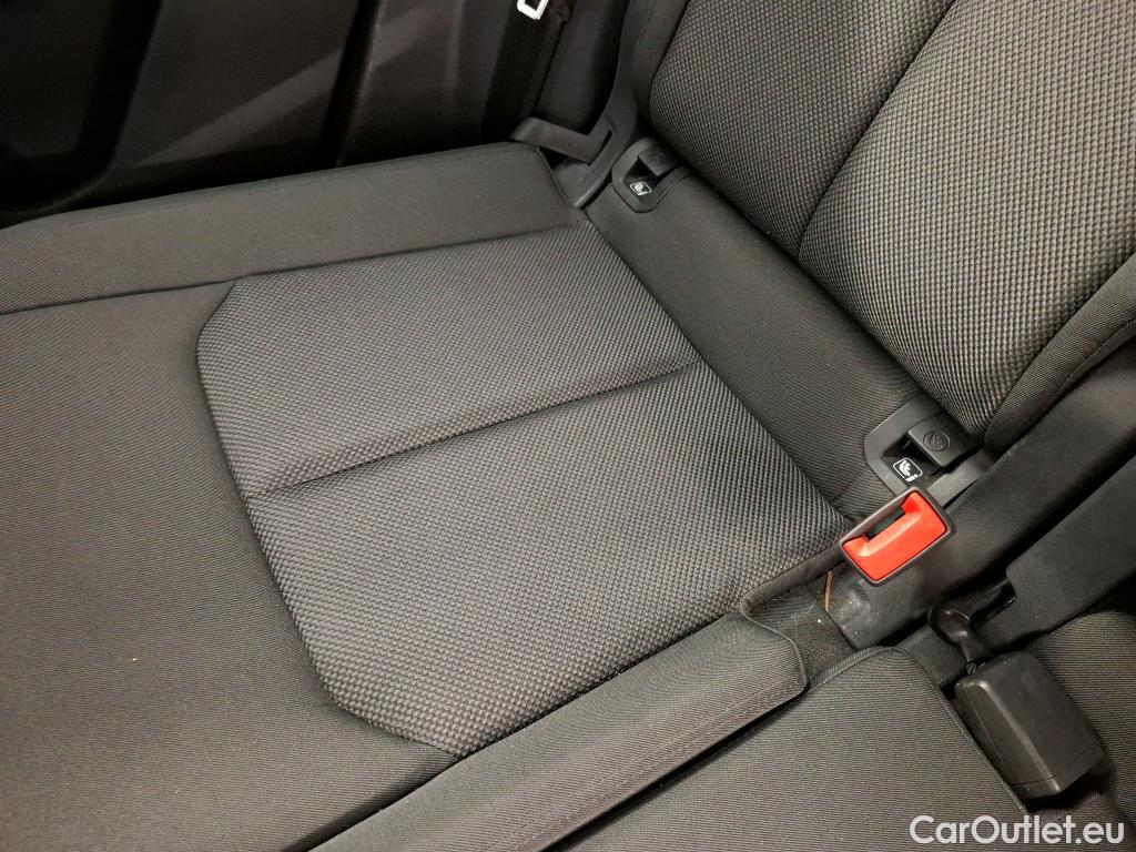  Audi  Q3 AUDI  / 2018 / 5P / SUV 45 TFSI E 245 S TRONIC BUSINESS LINE #13