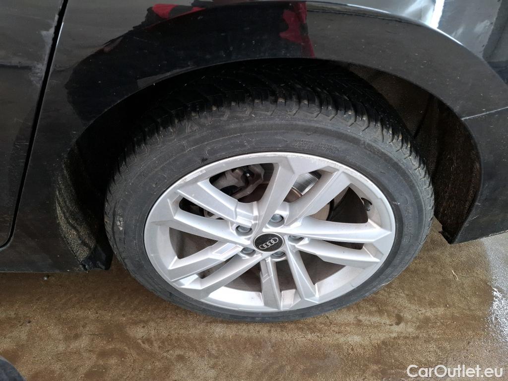  Audi  A3 AUDI  Berline / 2020 / 4P / Berline 30 TFSI MHEV S Tronic 110 Business Line #16