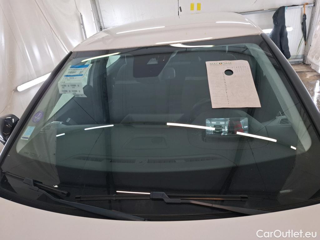  Citroen  C4  Berline Feel Pack 1.2 PureTech 130CV BVM6 E6d #18