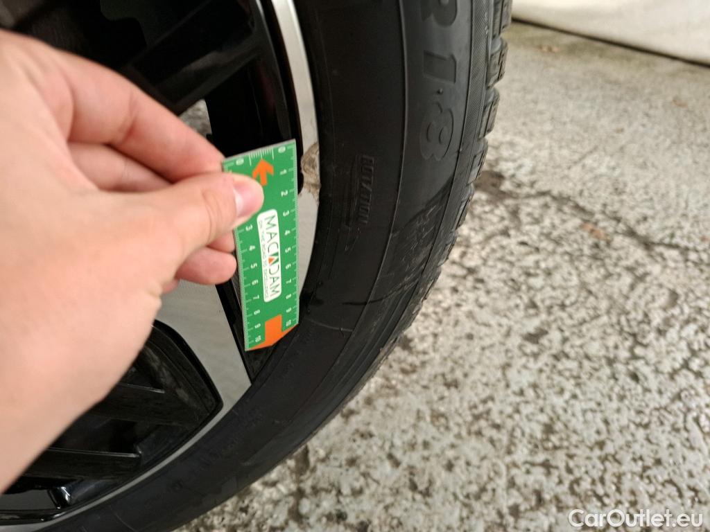  Citroen  C4  Berline Shine 1.5 BlueHDI 130CV BVA8 6E #14