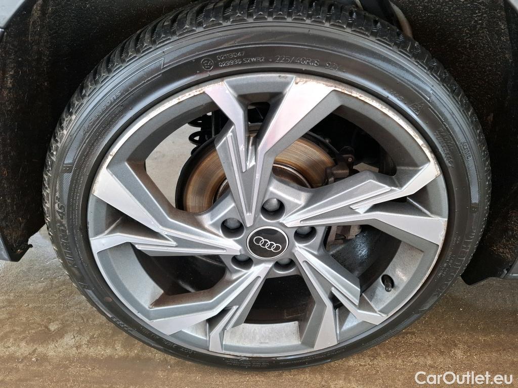  Audi  A3 AUDI  Berline / 2020 / 4P / Berline 35 TFSI 150 MHEV S Tronic S Line #21