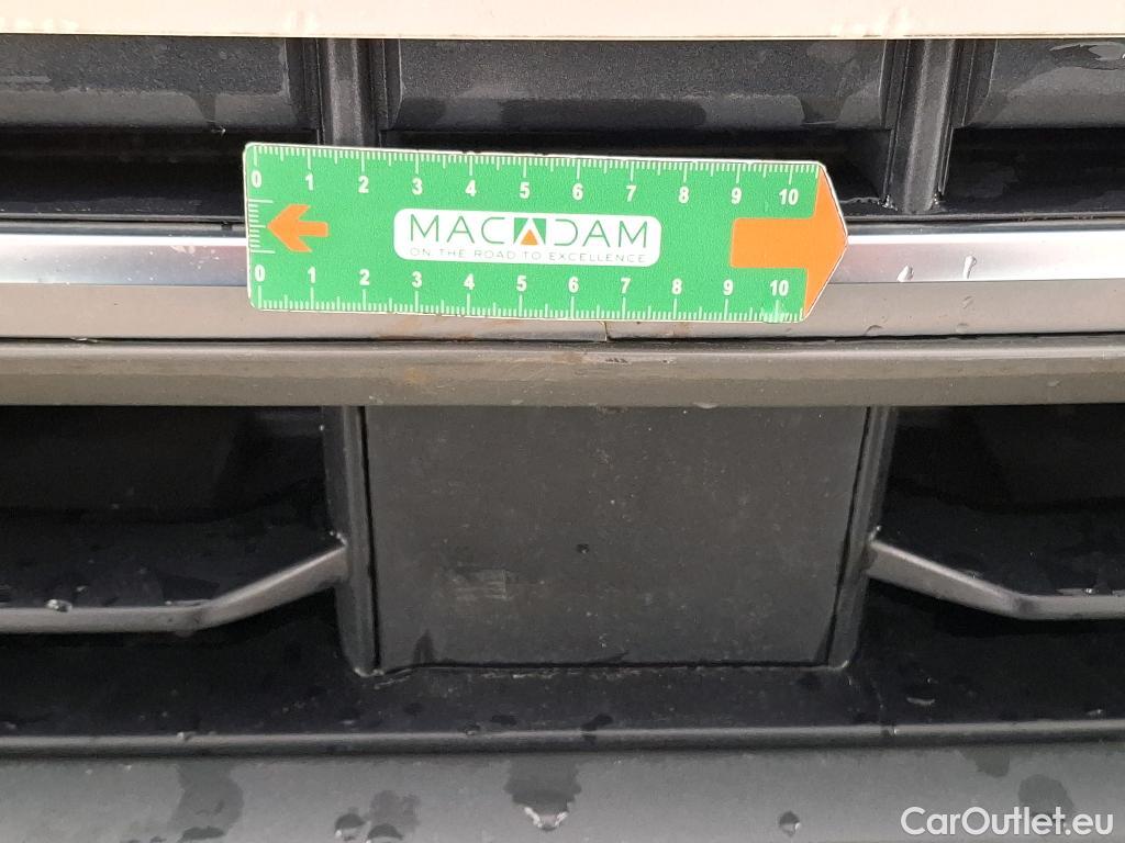  Audi  Q3 AUDI  / 2018 / 5P / SUV 45 TFSI E 245 S TRONIC BUSINESS LINE #6