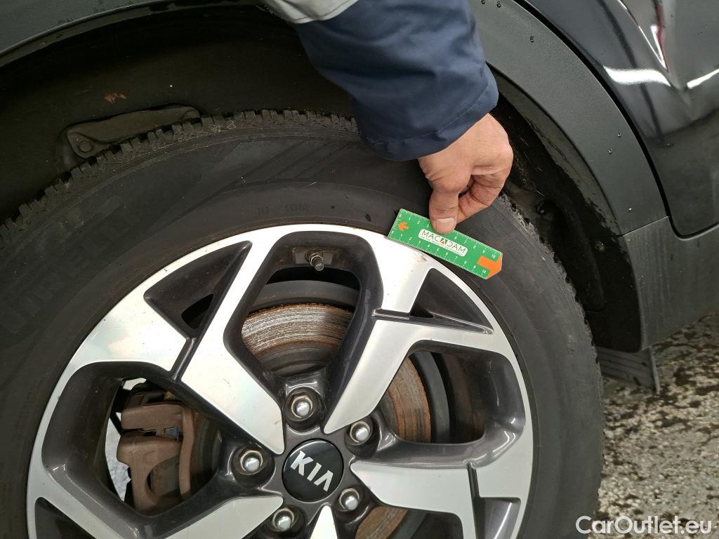  KIA  Sportage KIA  / 2018 / 5P / SUV 1.6 CRDI 136 MHEV DCT7 Active 2WD #15