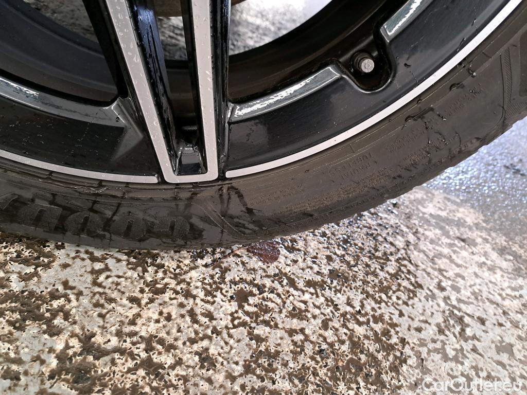  Mercedes  GLA MERCEDES-BENZ  / 2020 / 5P / SUV 2.0  220D AMG LINE 4MATIC DCT #21