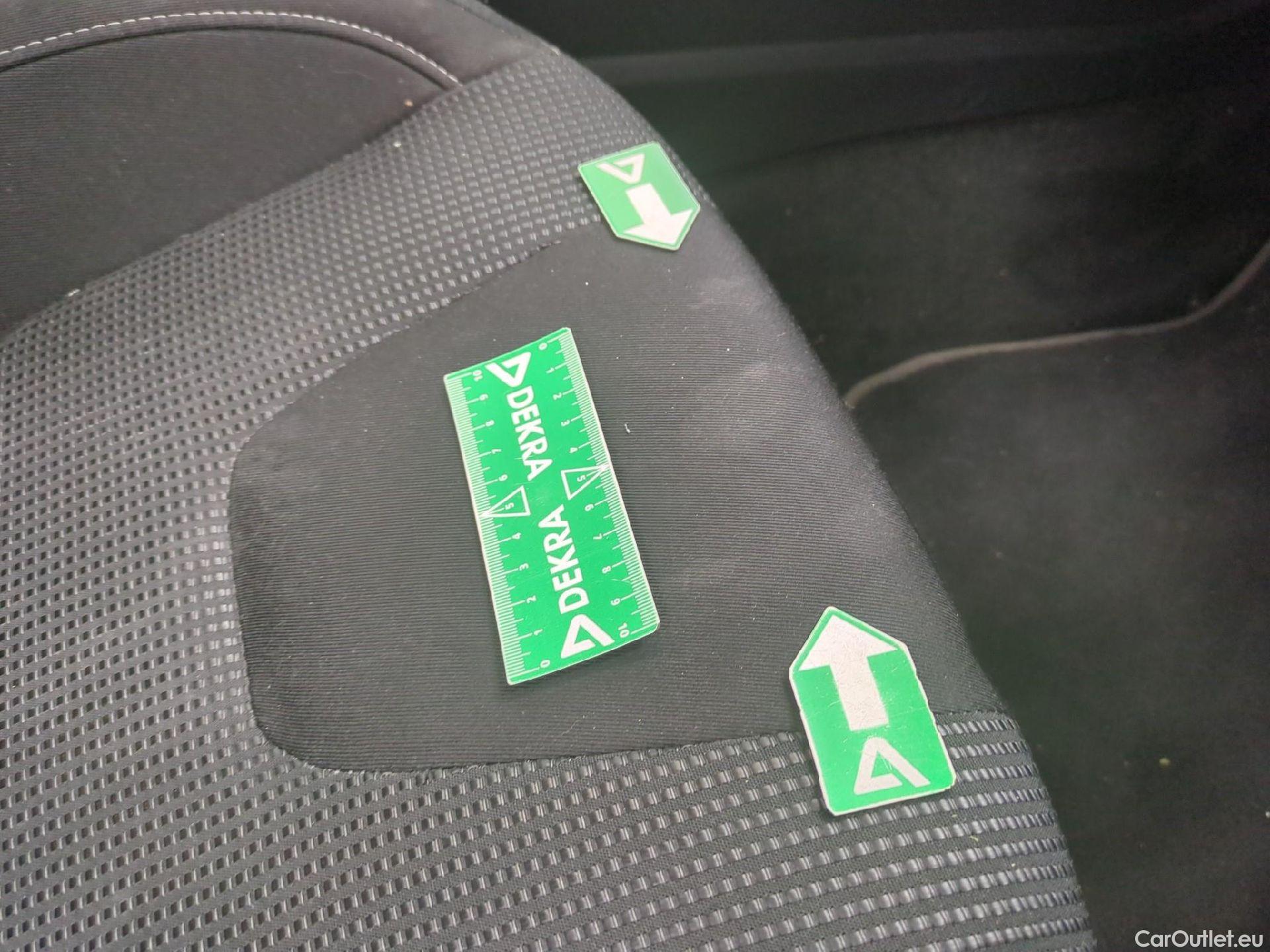  Ford  Mondeo FORD  SW / 2019 / 5P / Break SW 2.0 HYBRID 187 auto Titanium Business #37