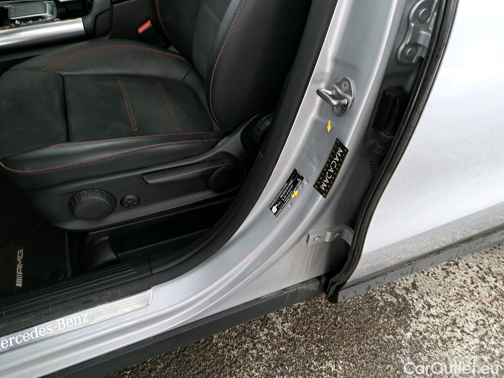  Mercedes  GLA MERCEDES-BENZ  / 2020 / 5P / SUV 2.0  220D AMG LINE 4MATIC DCT #1