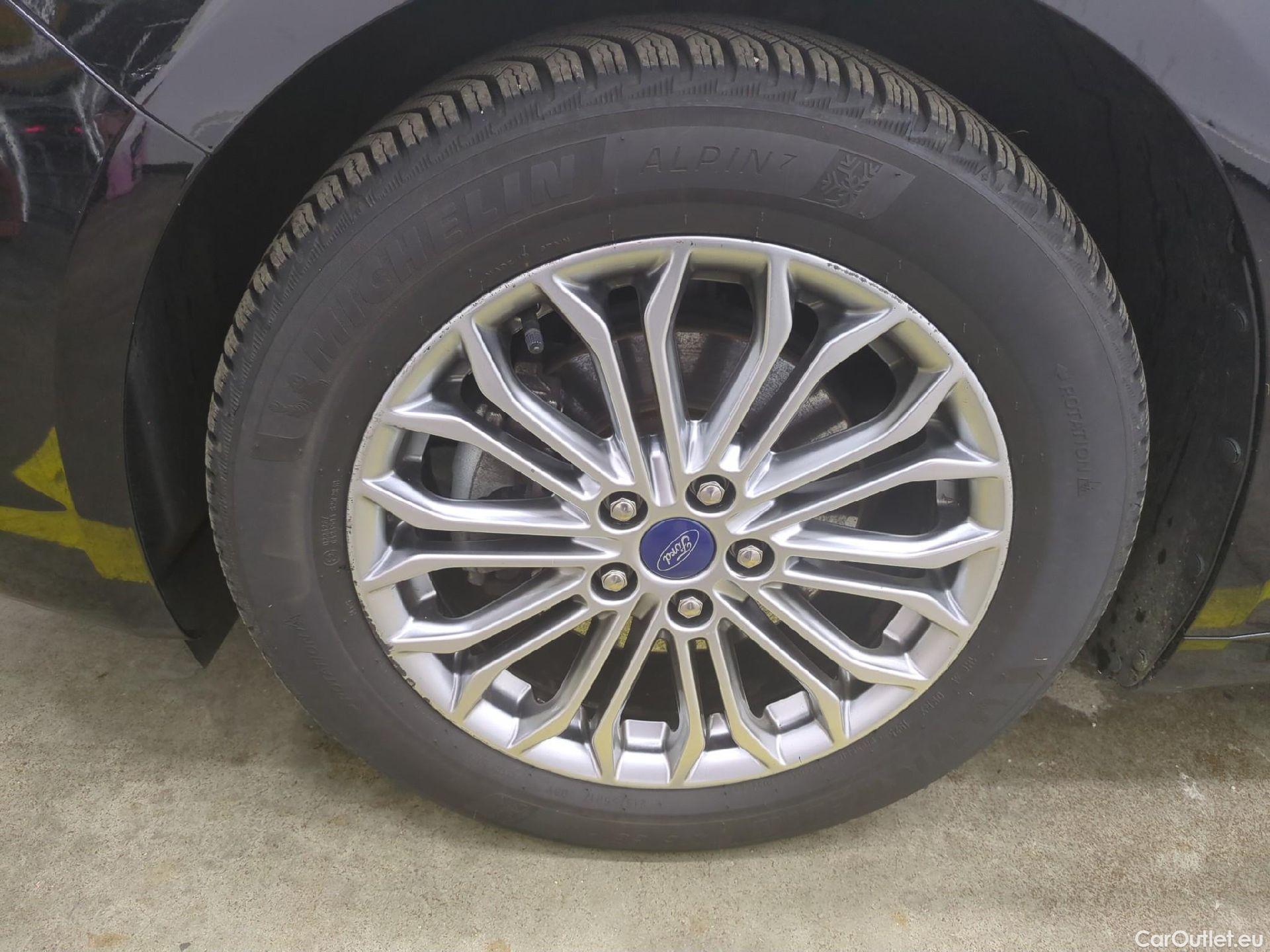  Ford  Mondeo FORD  SW / 2019 / 5P / Break SW 2.0 HYBRID 187 auto Titanium Business #1