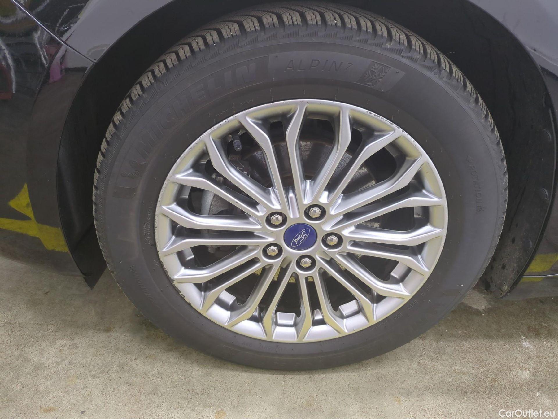  Ford  Mondeo FORD  SW / 2019 / 5P / Break SW 2.0 HYBRID 187 auto Titanium Business #3