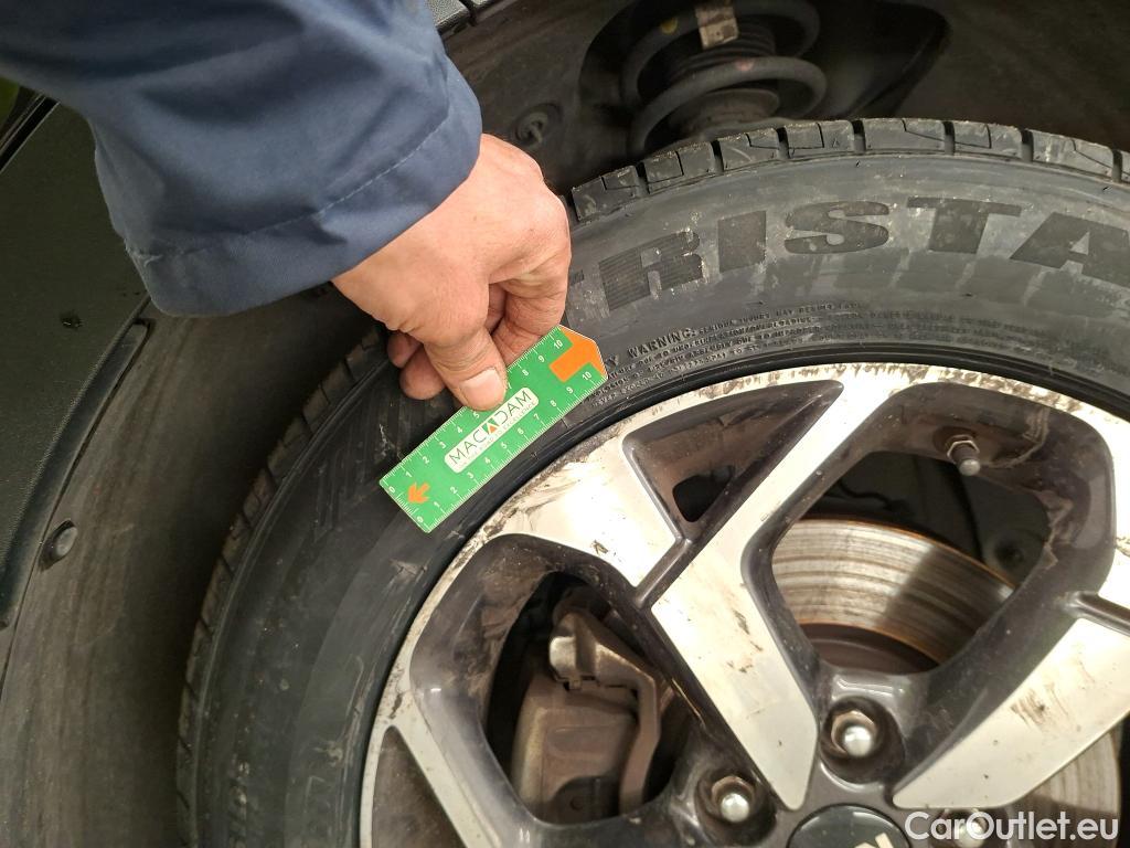  KIA  Sportage KIA  / 2018 / 5P / SUV 1.6 CRDI 136 MHEV DCT7 Active 2WD #12