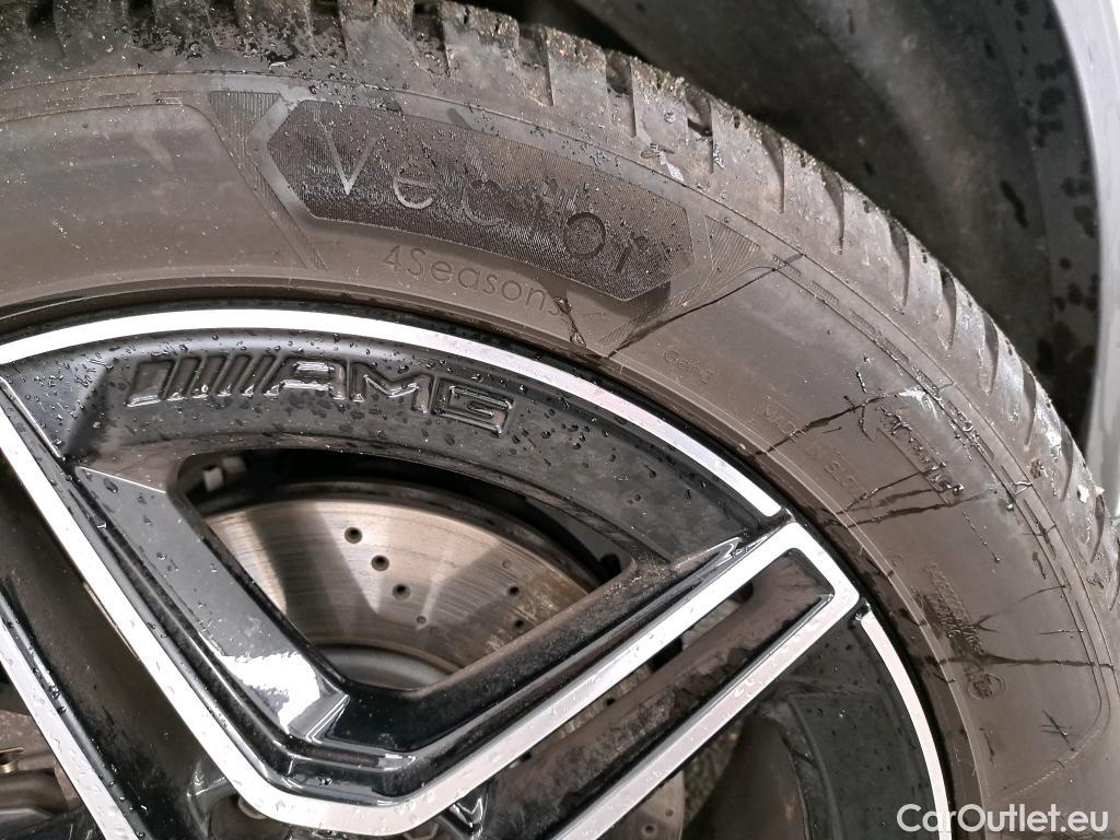  Mercedes  GLA MERCEDES-BENZ  / 2020 / 5P / SUV 2.0  220D AMG LINE 4MATIC DCT #25