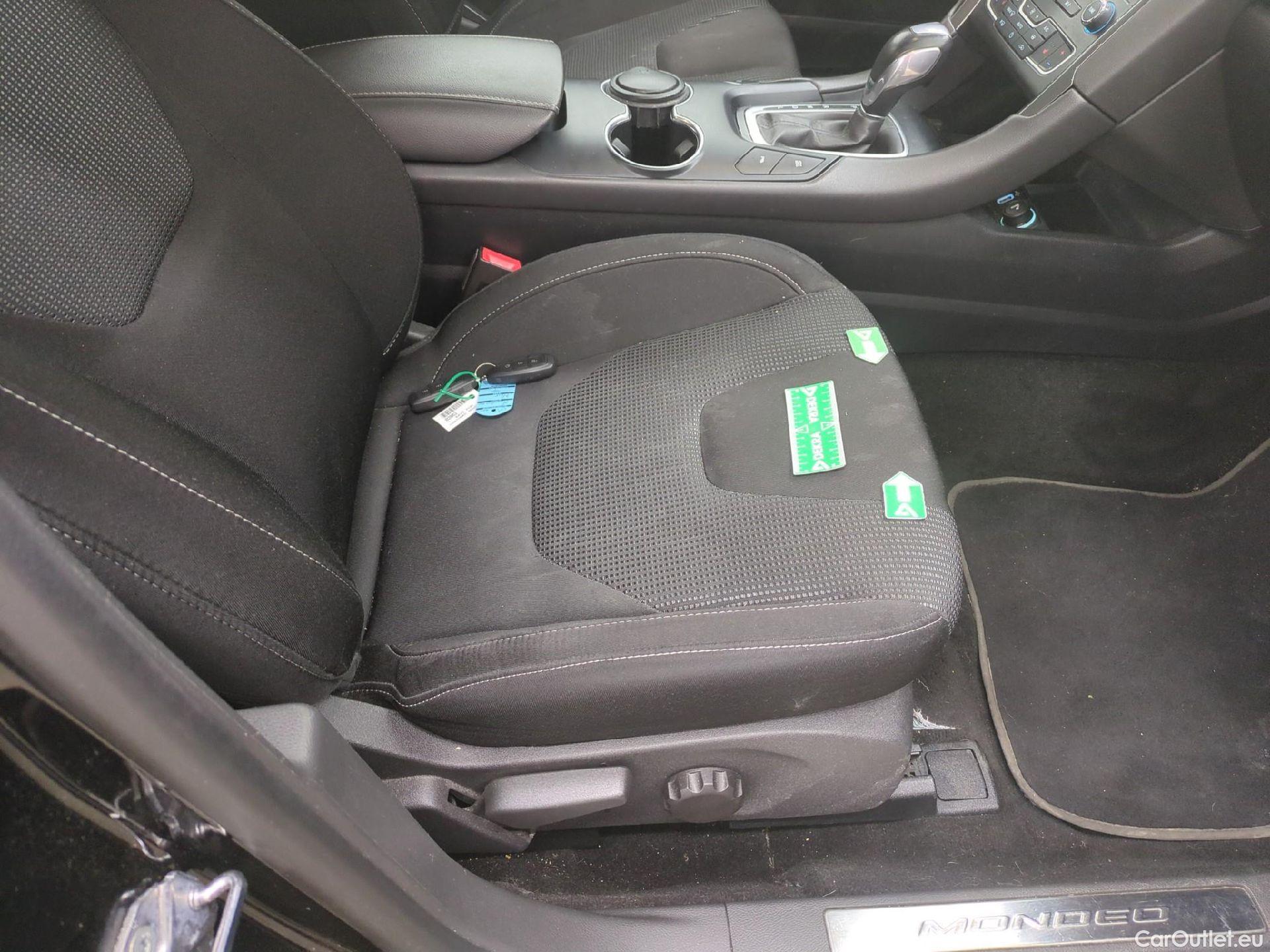  Ford  Mondeo FORD  SW / 2019 / 5P / Break SW 2.0 HYBRID 187 auto Titanium Business #38