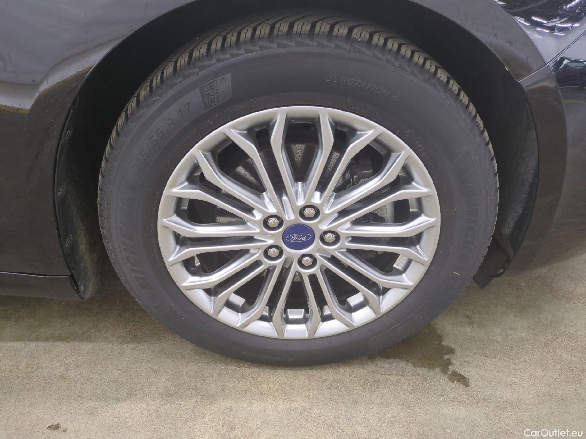  Ford  Mondeo FORD  SW / 2019 / 5P / Break SW 2.0 HYBRID 187 auto Titanium Business #13