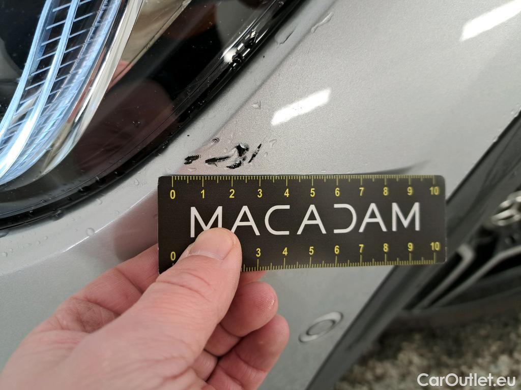  Mercedes  GLA MERCEDES-BENZ  / 2020 / 5P / SUV 2.0  220D AMG LINE 4MATIC DCT #33