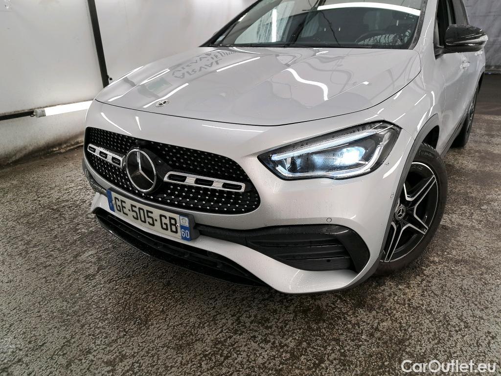  Mercedes  GLA MERCEDES-BENZ  / 2020 / 5P / SUV 2.0  220D AMG LINE 4MATIC DCT #32