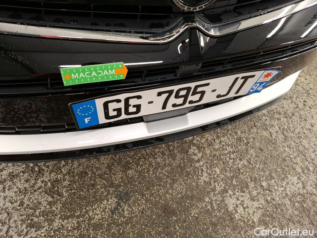  Opel   Grandland X Grandland X Elegance Business 1.5 130CV BVA8 E6d #36