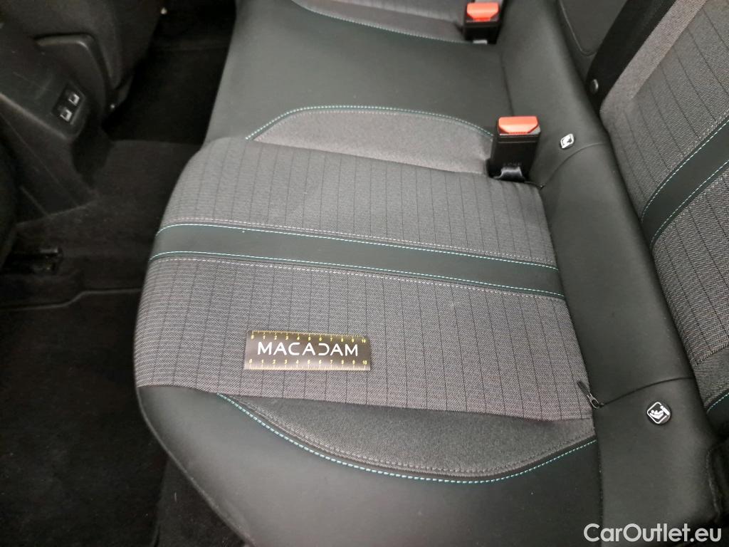  Peugeot  2008  Allure Pack 1.5 HDi 110CV BVM6 E6d #17