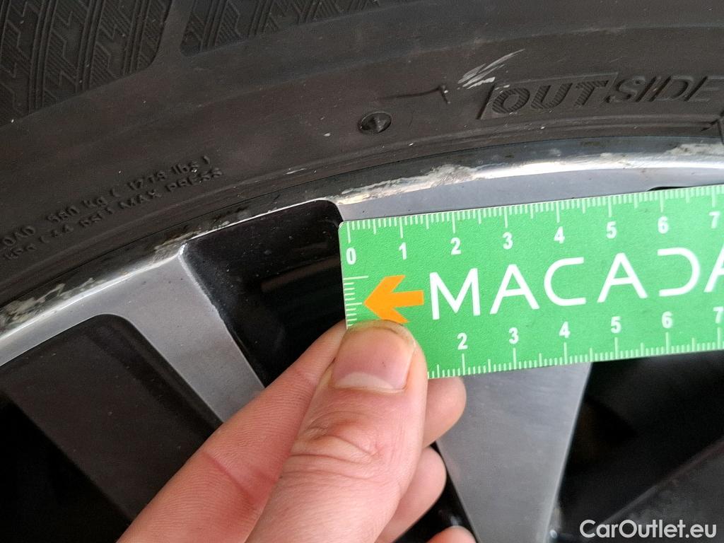  Peugeot  2008  Allure Business 1.2 PureTech 110CV BVM5 E6 #25