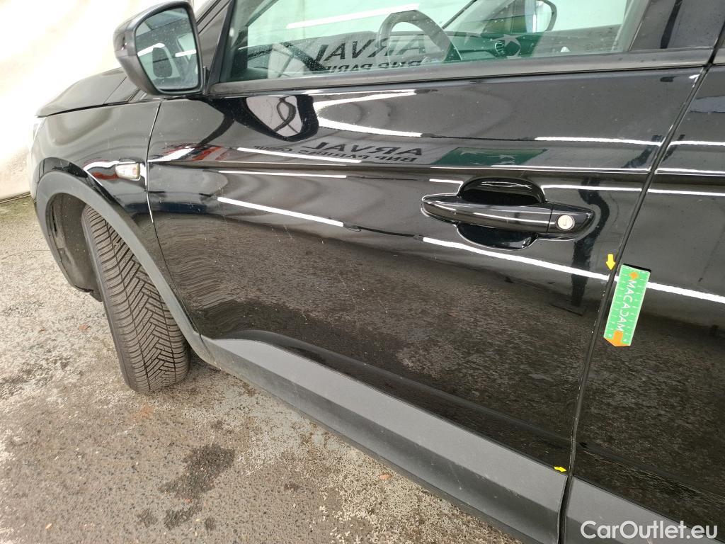  Opel   Grandland X OPEL 2017 5P SUV 1.2 TURBO 130 EDITION BUSINESS AUTO #3