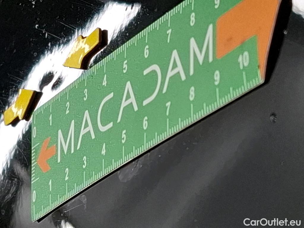  Opel   Grandland X Grandland X Elegance Business 1.5 130CV BVA8 E6d #28