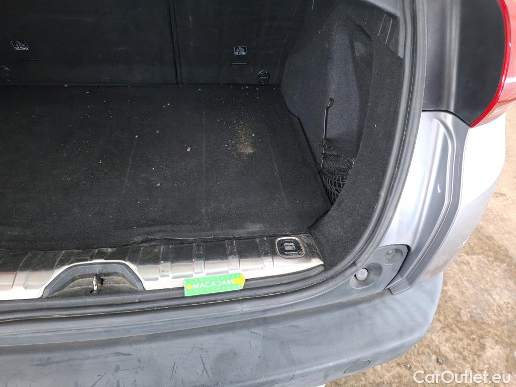  Peugeot  2008  Allure Business 1.2 PureTech 110CV BVM5 E6 #16