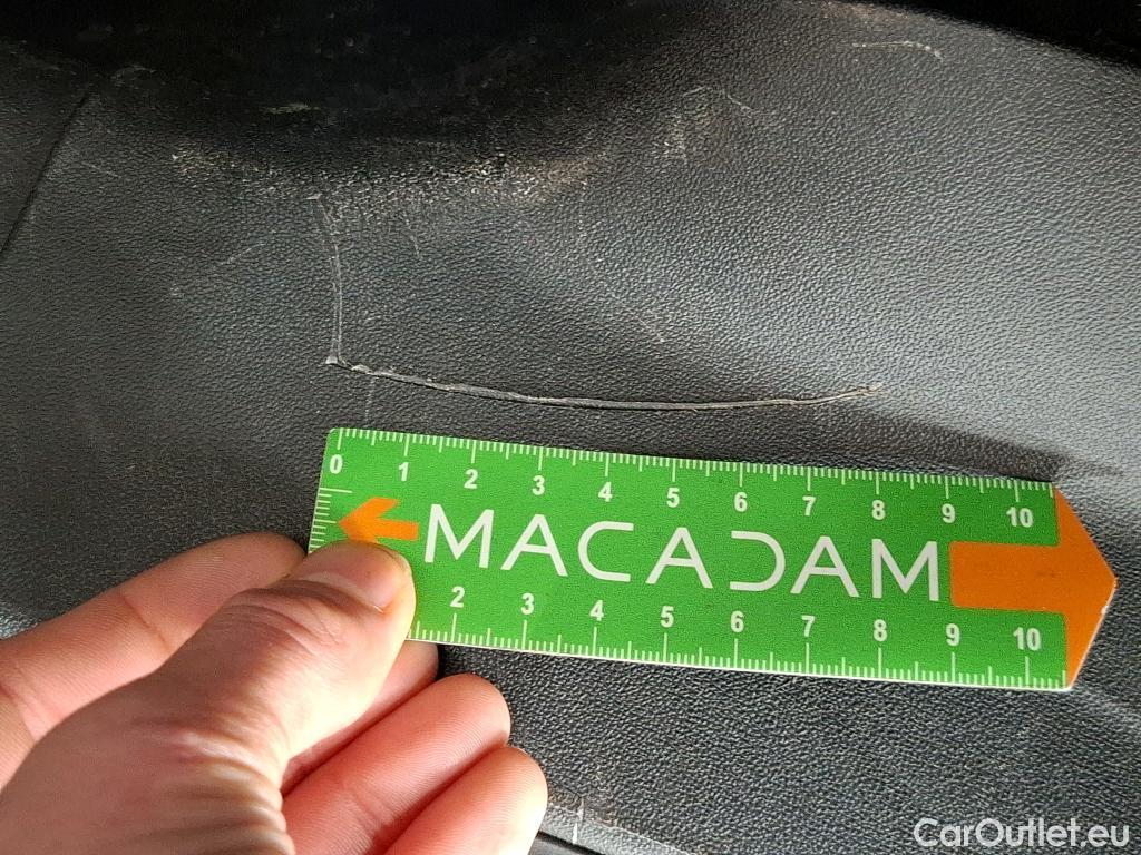  Peugeot  2008  Allure Business 1.2 PureTech 110CV BVM5 E6 #51