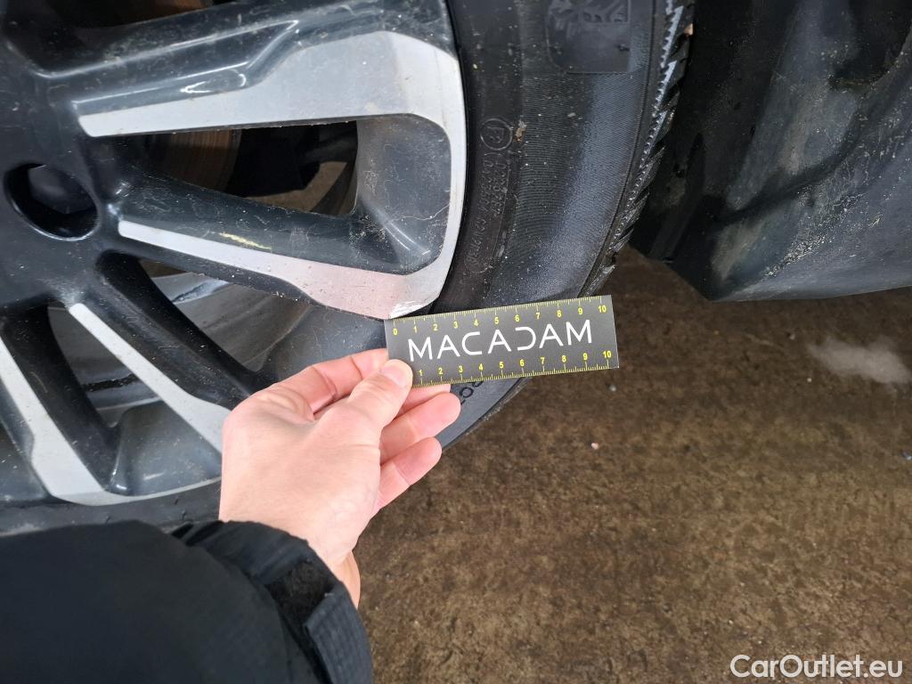  Opel  Crossland  X Elegance Business 1.2 Turbo 110CV BVM6 E6d #32