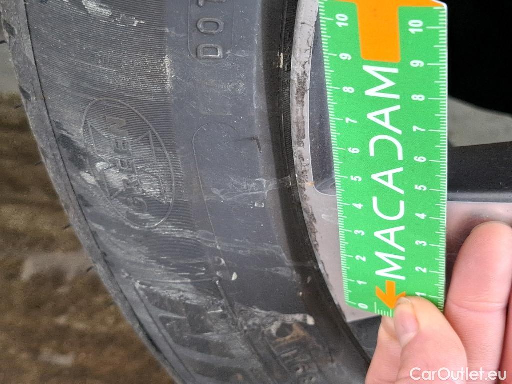  Peugeot  2008  Allure Business 1.2 PureTech 110CV BVM5 E6 #37