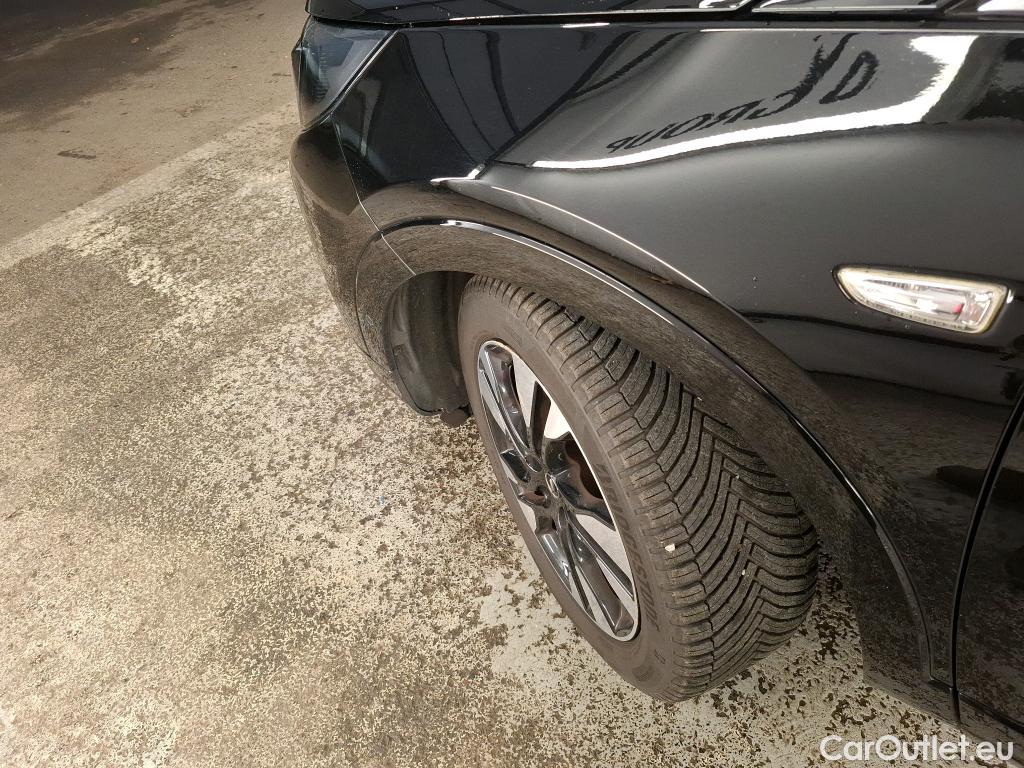  Opel   Grandland X Grandland X Elegance Business 1.5 130CV BVA8 E6d #14