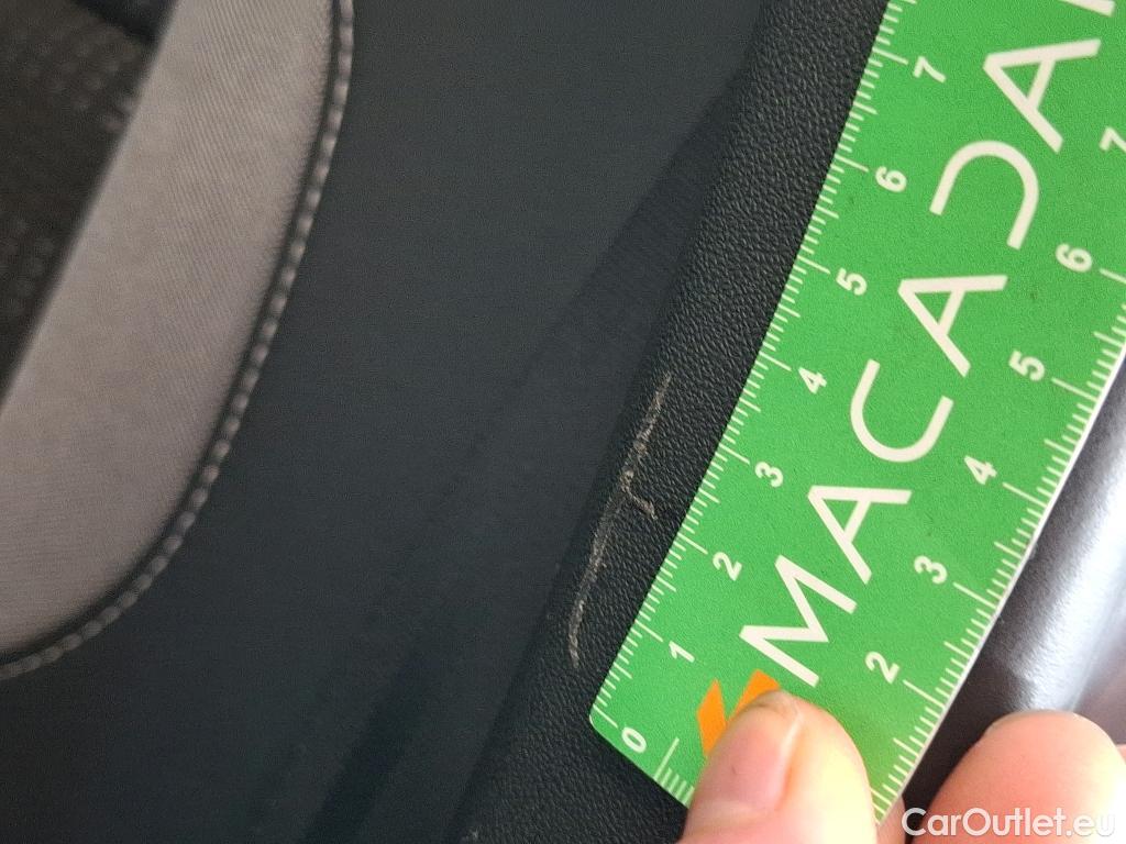  Peugeot  2008  Allure Business 1.2 PureTech 110CV BVM5 E6 #53