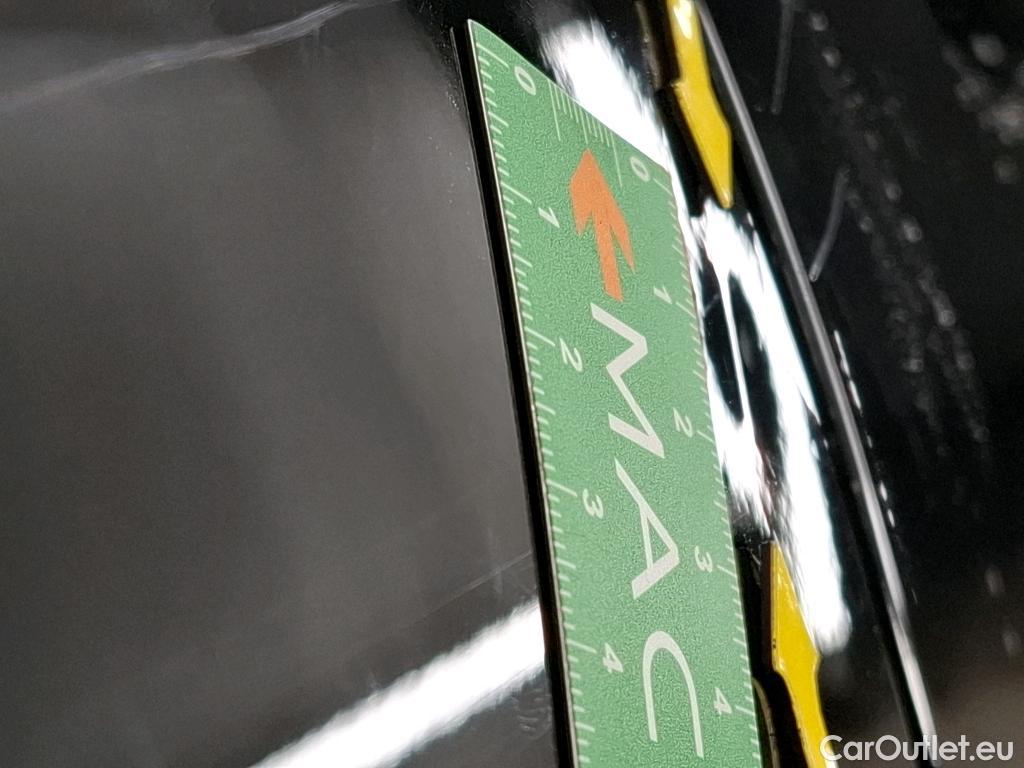  Opel   Grandland X Grandland X Elegance Business 1.5 130CV BVA8 E6d #33