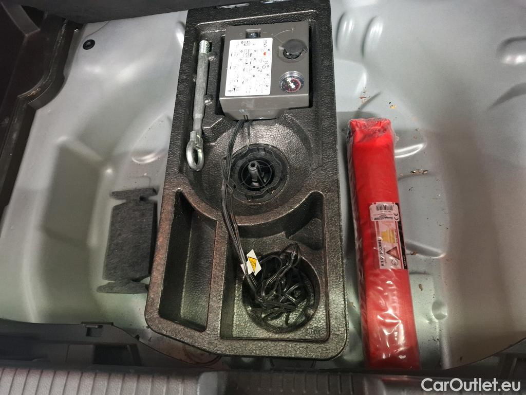  Opel  Crossland  X Elegance Business 1.2 Turbo 110CV BVM6 E6d #23