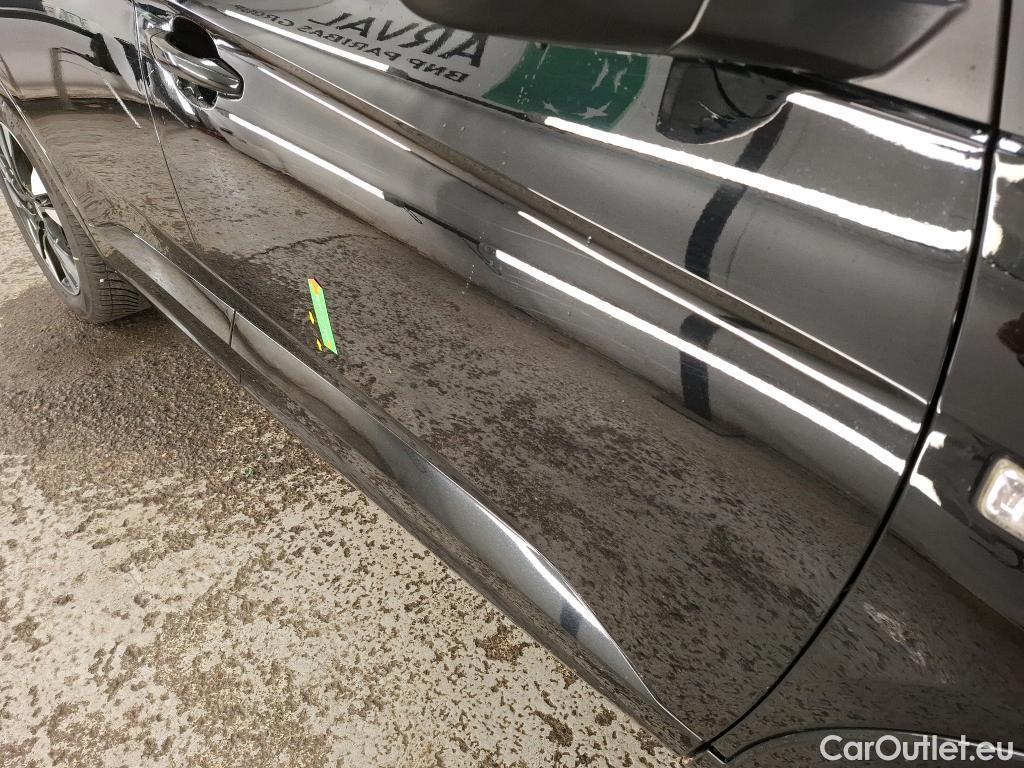  Opel   Grandland X Grandland X Elegance Business 1.5 130CV BVA8 E6d #29