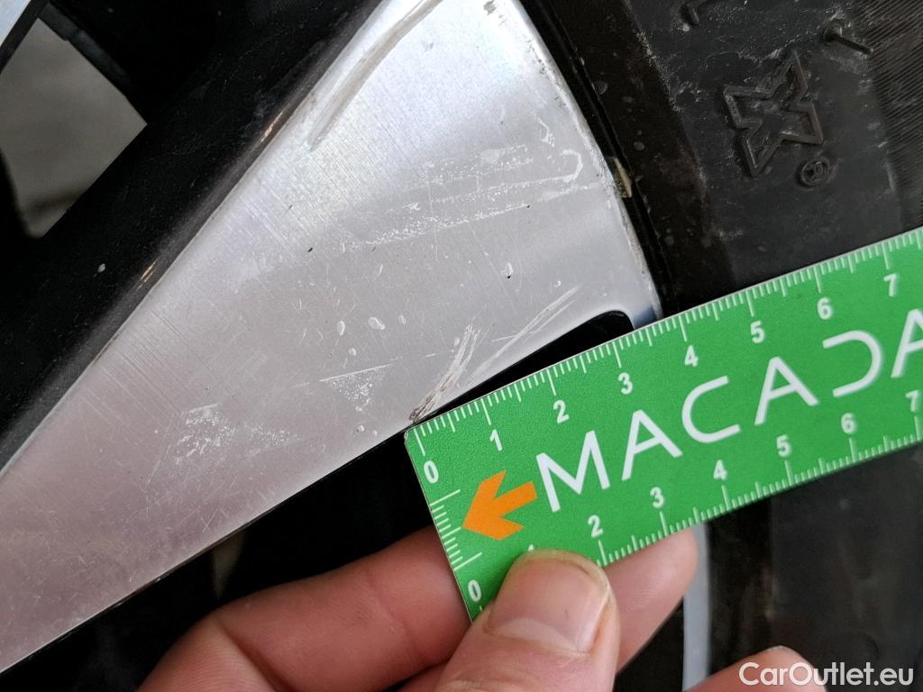  Peugeot  2008  Allure Business 1.2 PureTech 110CV BVM5 E6 #34