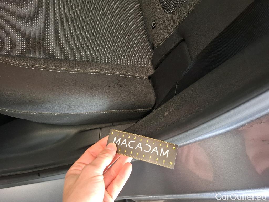  Opel  Crossland  X Elegance Business 1.2 Turbo 110CV BVM6 E6d #10