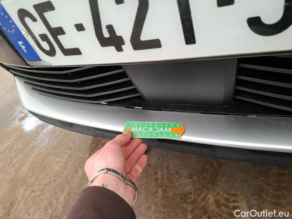  Peugeot  3008  Allure 1.5 HDi 130CV BVA8 E6d #12