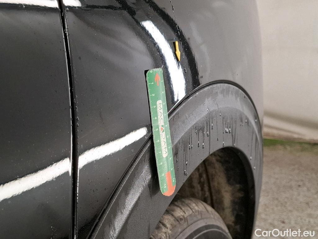  Peugeot  5008  Active Business 1.5 HDi 130CV BVA8 E6dT #10